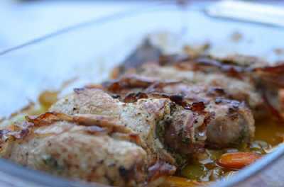 Putenroulade mit Kräuterfüllung nach dem issgesund-Rezept