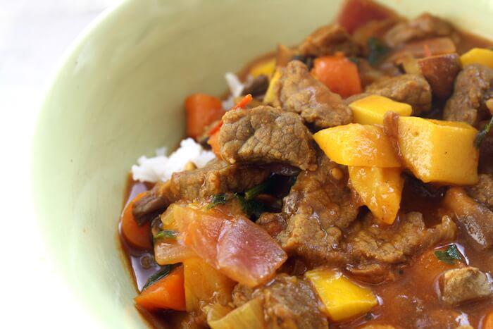 Rindfleisch-Curry mit Austernseitlingen und Kürbis
