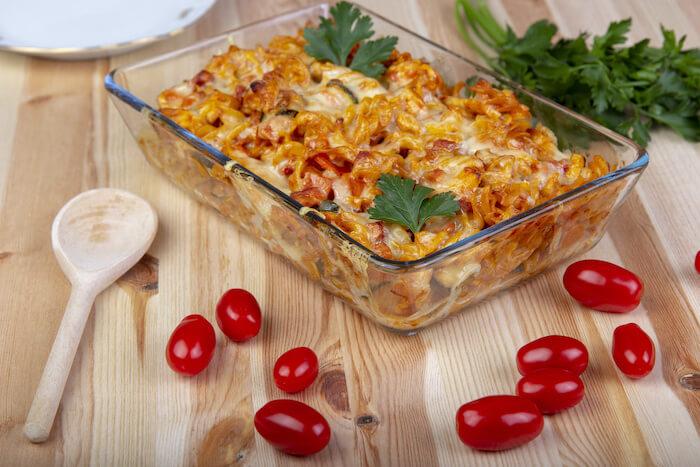 Nudelauflauf mit Schafskäse und Gemüse nach dem issgesund-Rezept